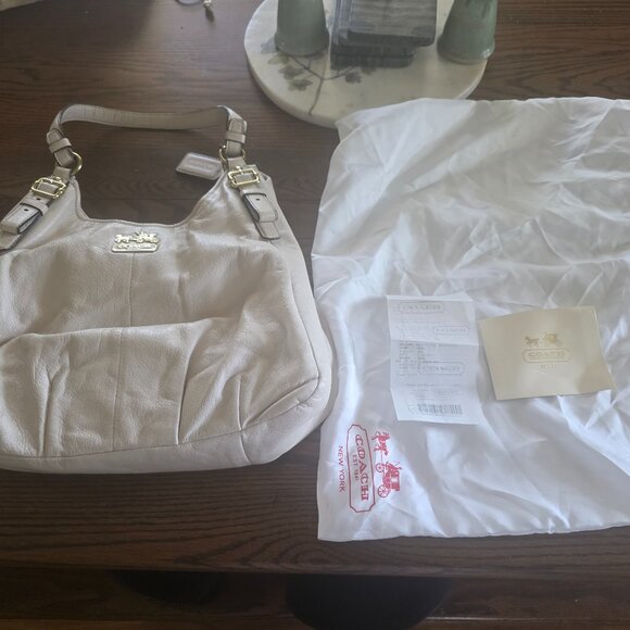 Coach Madison Leather Maggie - Picture 1 of 7